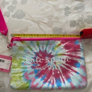 NWT Kate Spade keepsake komer tie dye pouch